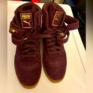 Puma Maroon High-Tops with Gold Details